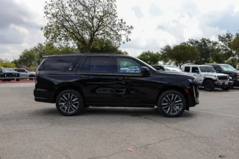More photos of 2022 Cadillac Escalade Sport at Covert Cadillac, TX