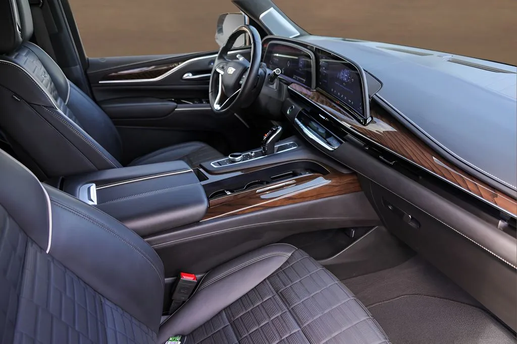 Cadillac Escalade photo 31