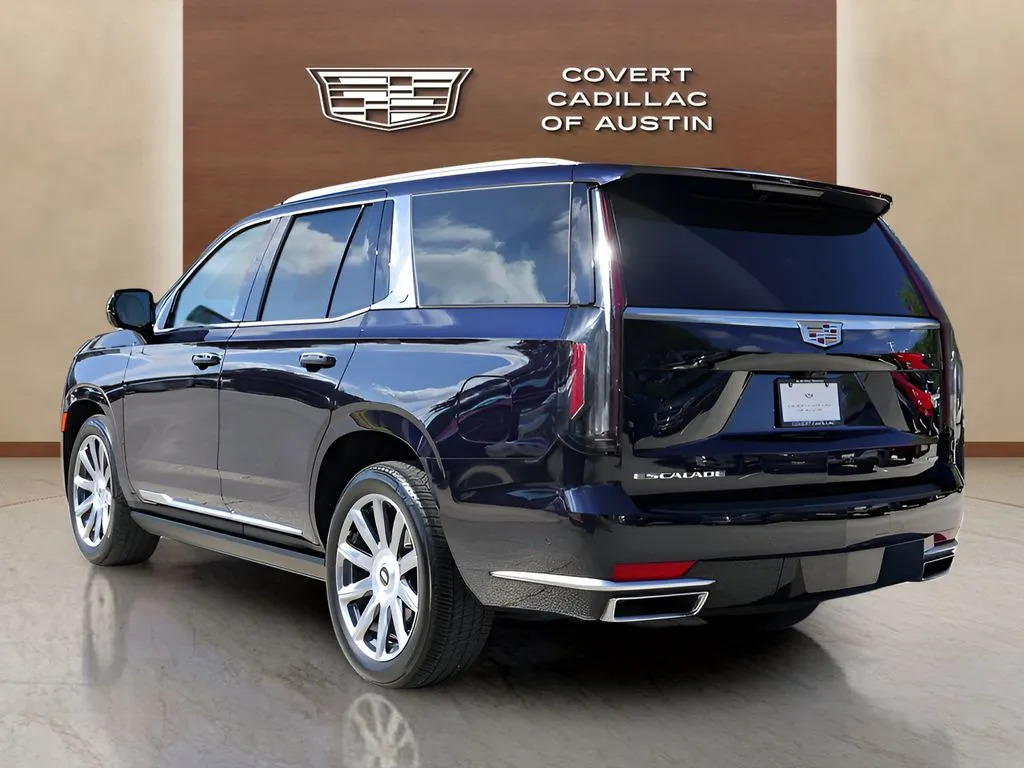 Cadillac Escalade photo 3