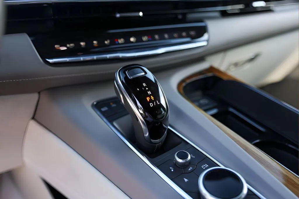 Cadillac Escalade photo 19