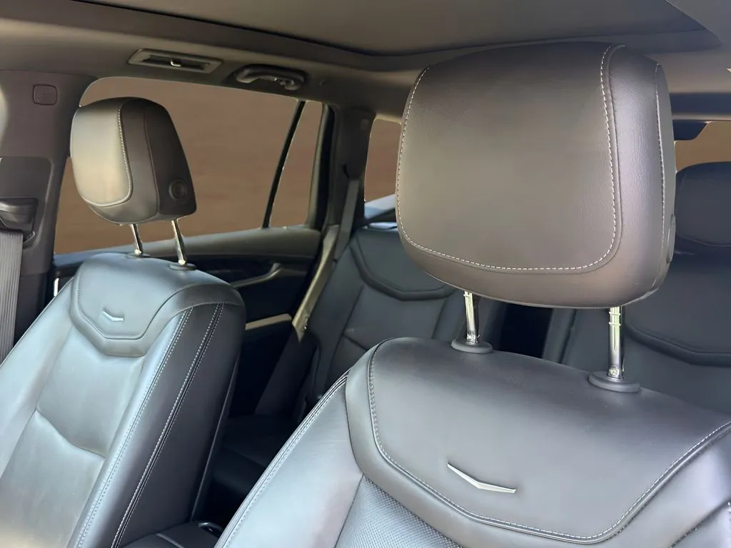 Cadillac XT6 photo 11