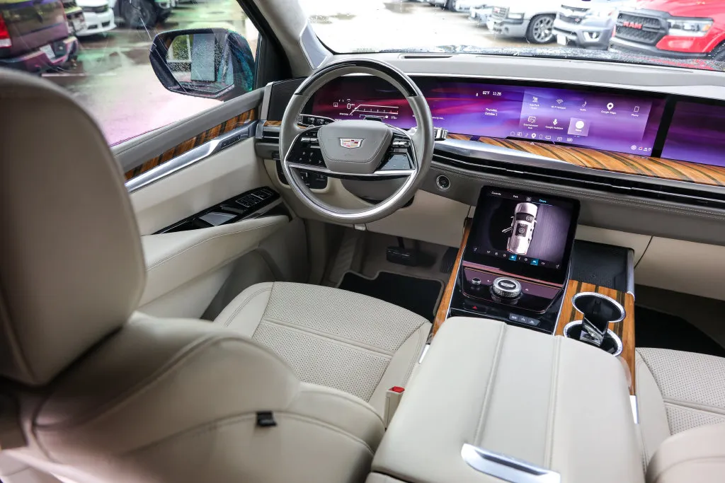Cadillac Escalade photo 27