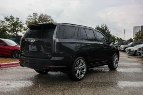 More photos of 2025 Cadillac Escalade Sport Platinum at Covert Cadillac, TX