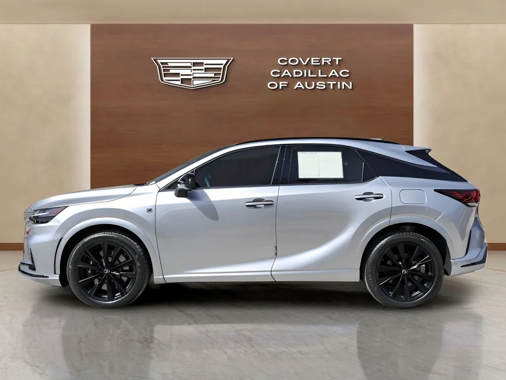 Lexus RX photo 2