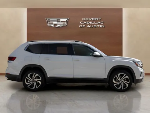 More photos of 2021 Volkswagen Atlas SEL Premium at Covert Cadillac, TX