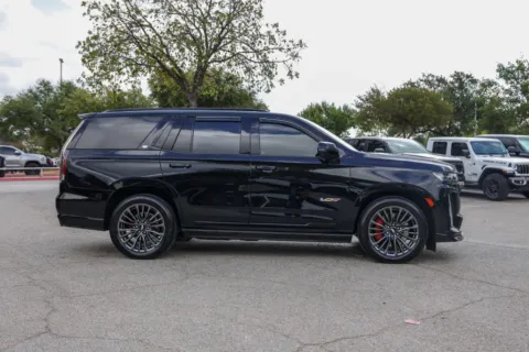 More photos of 2024 Cadillac Escalade V-Series at Covert Cadillac, TX