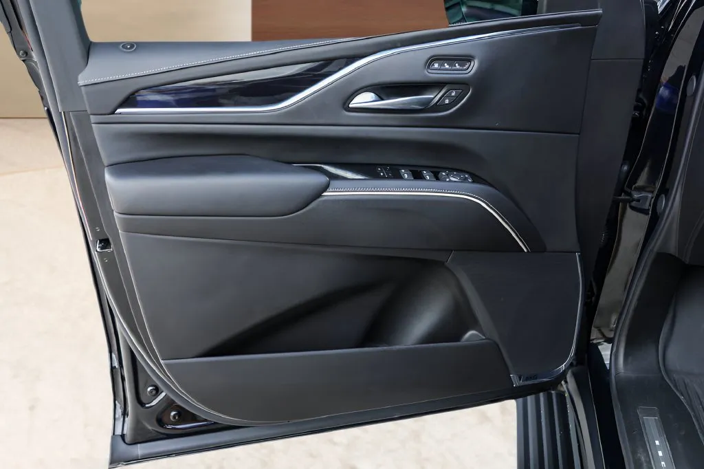 Cadillac Escalade photo 24