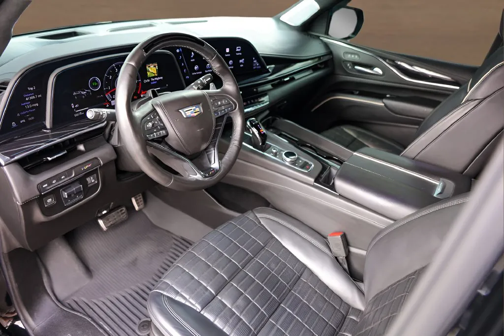 Cadillac Escalade photo 10