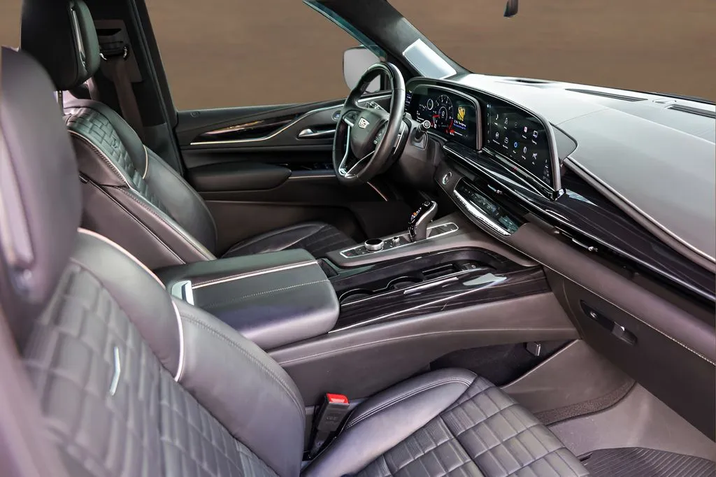 Cadillac Escalade photo 31