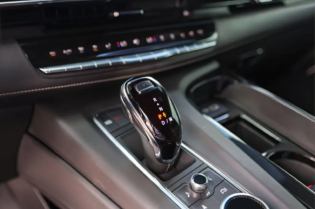 Cadillac Escalade photo 19