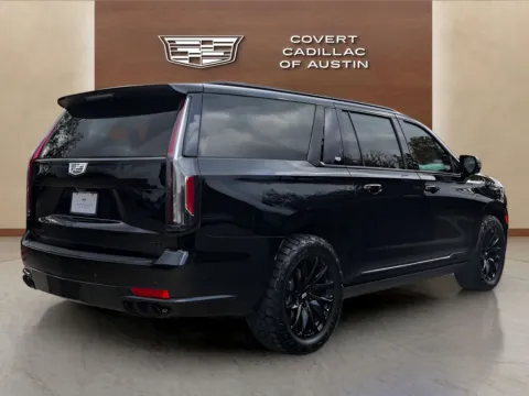 More photos of 2023 Cadillac Escalade ESV Sport Platinum at Covert Cadillac, TX