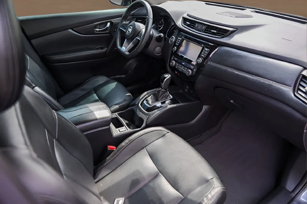 Nissan Rogue photo 26