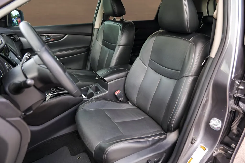 Nissan Rogue photo 7