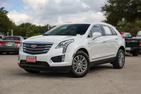 White 2018 Cadillac XT5 Luxury for sale in Austin, TX