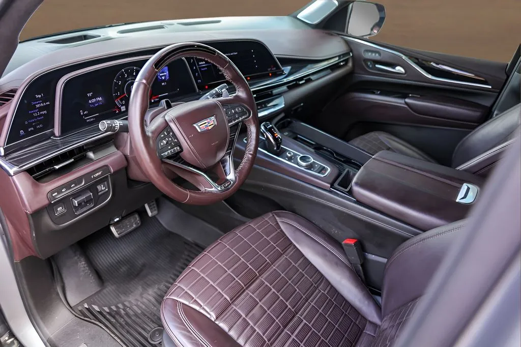 Cadillac Escalade photo 10