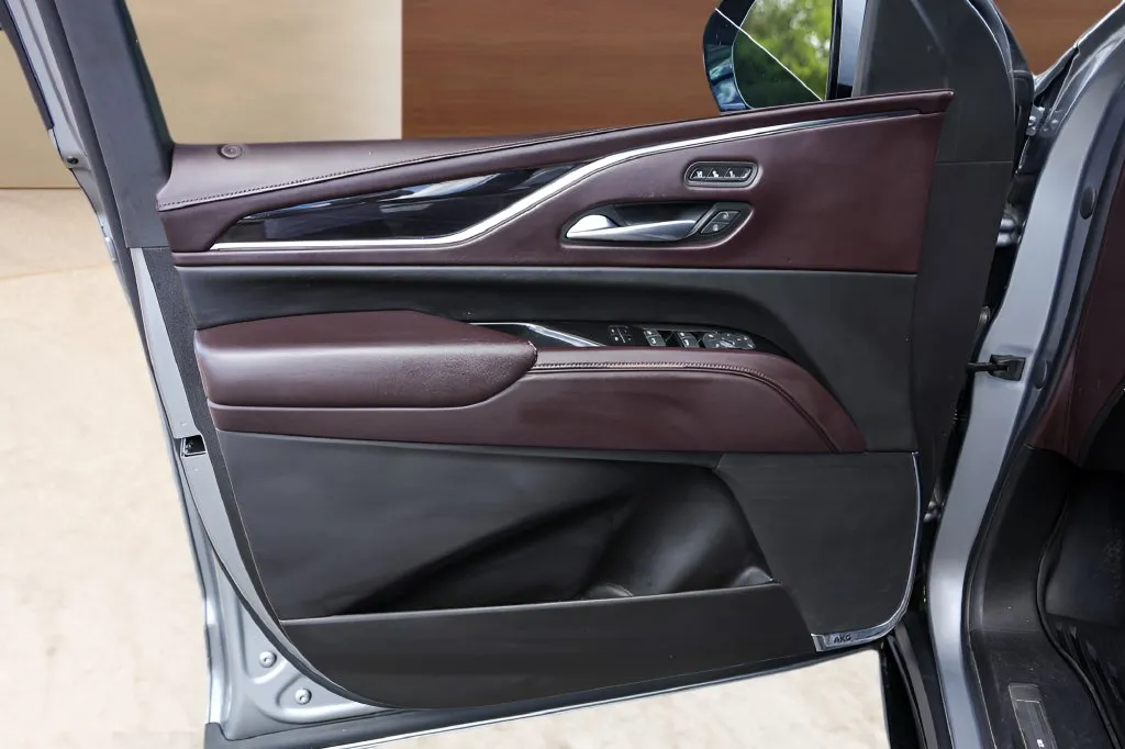 Cadillac Escalade photo 21