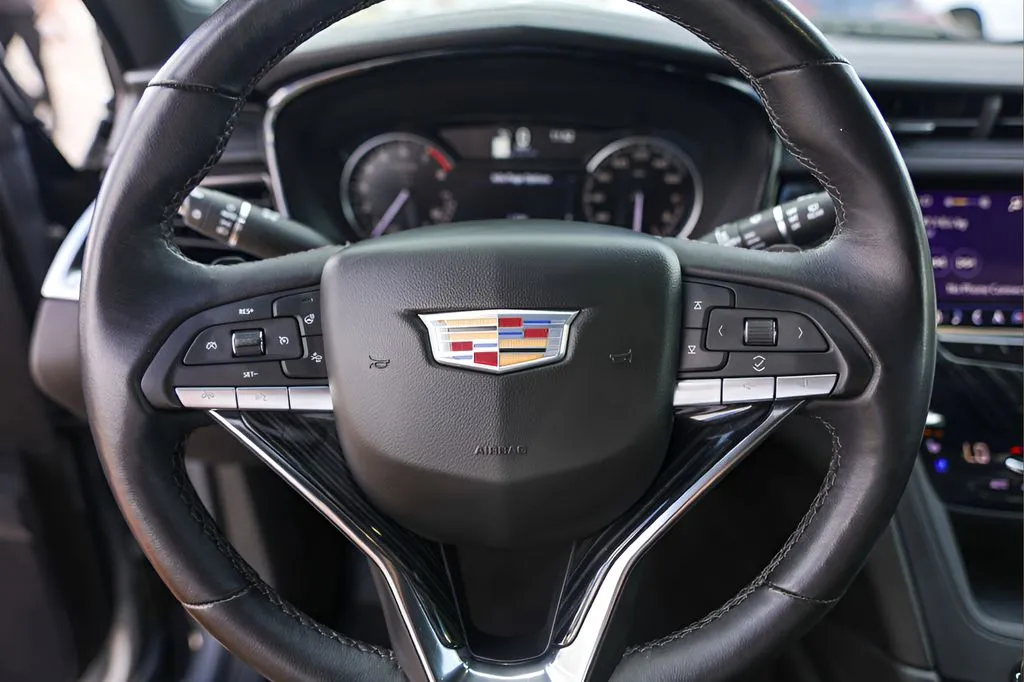 Cadillac XT6 photo 12