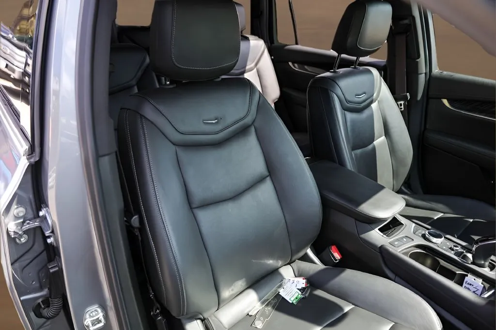 Cadillac XT6 photo 33