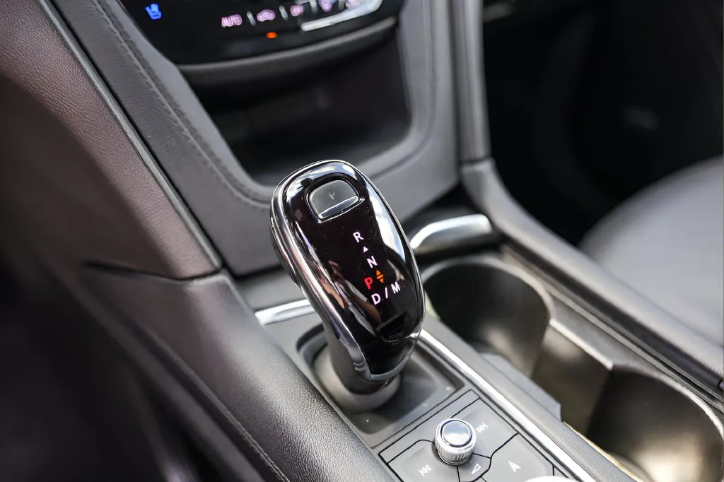 Cadillac XT6 photo 20
