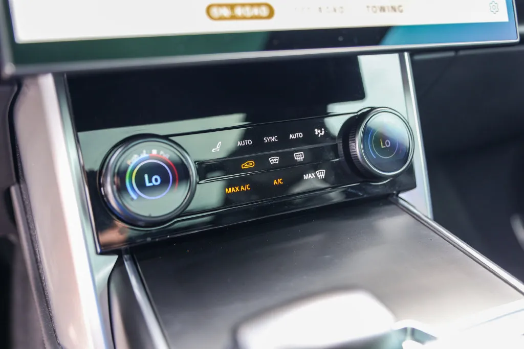 Land Rover Range Rover photo 17