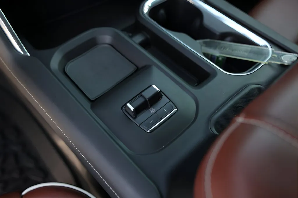 GMC Sierra photo 19
