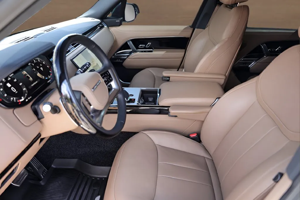 Land Rover Range Rover photo 7