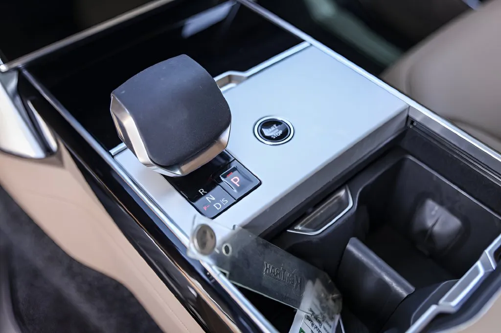 Land Rover Range Rover photo 15