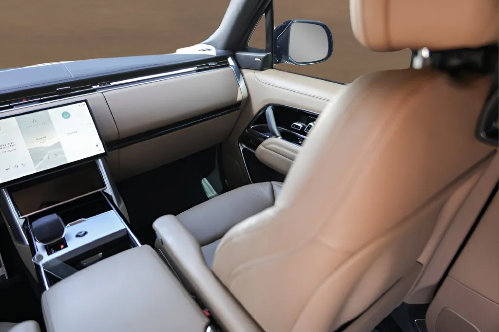 Land Rover Range Rover photo 23