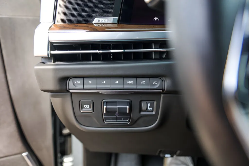Cadillac Escalade photo 20