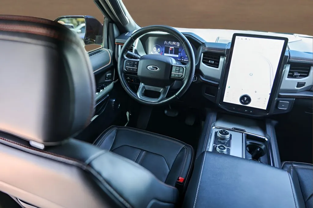 Ford Expedition photo 27