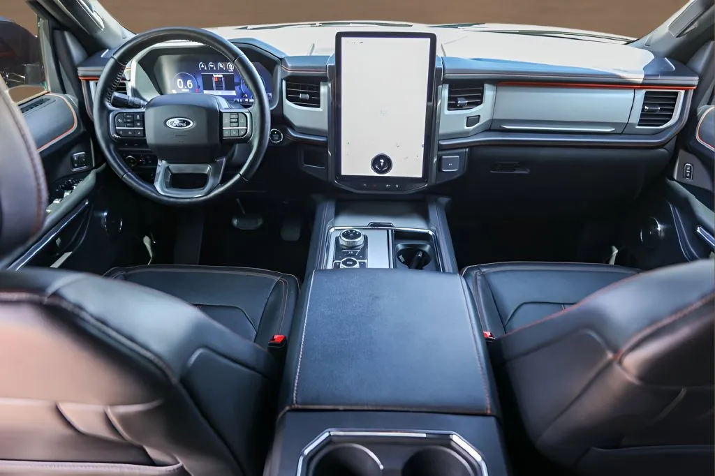 Ford Expedition photo 26