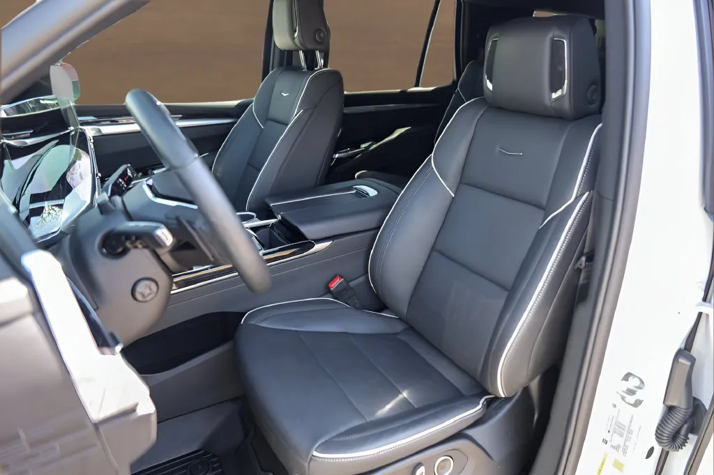 Cadillac Escalade photo 7
