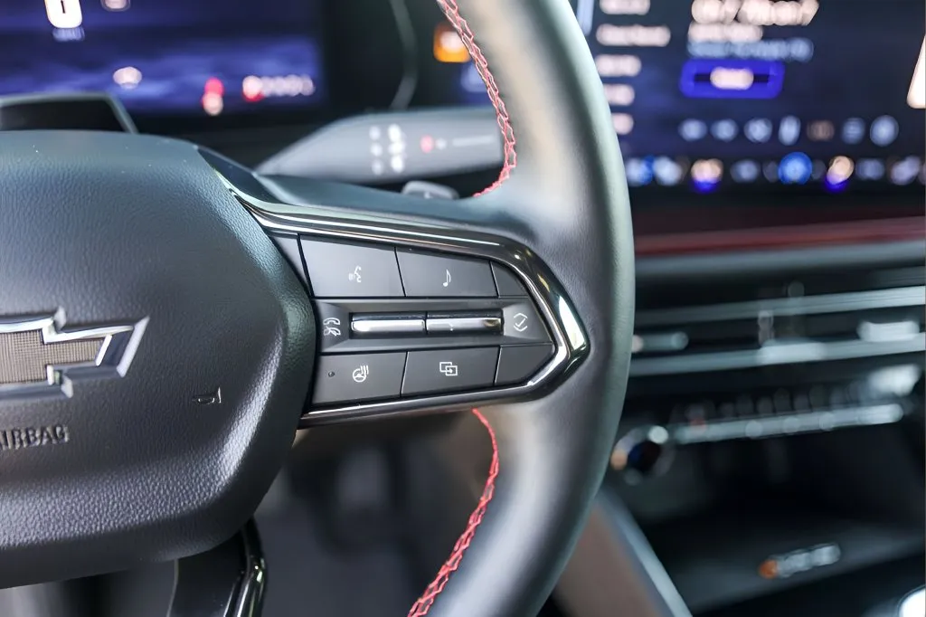 Chevrolet Traverse photo 13