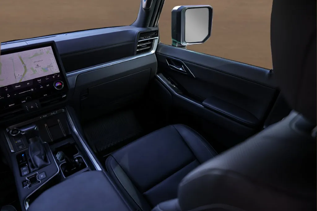 Lexus GX photo 26