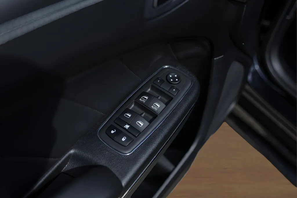 Dodge Charger photo 21