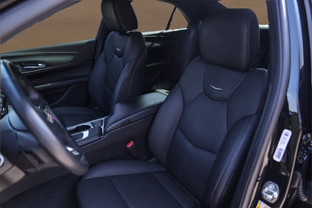 Cadillac CT4 photo 7