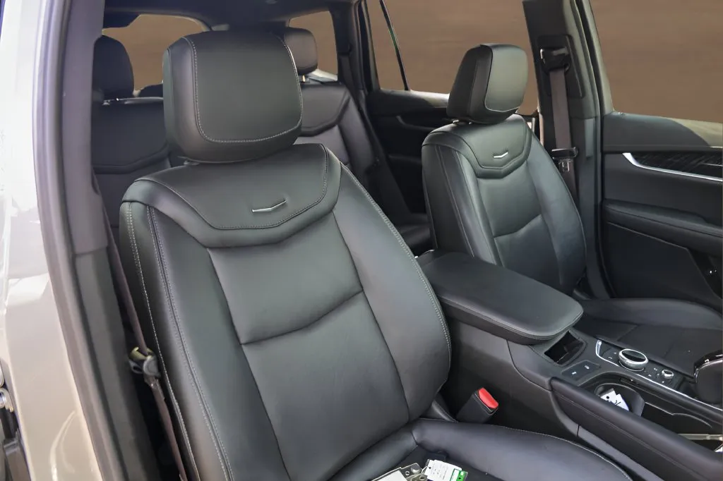 Cadillac XT6 photo 33