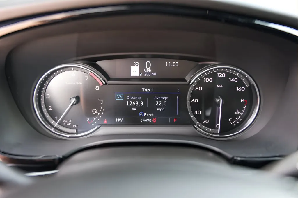 Cadillac XT6 photo 11