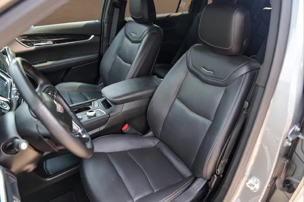 Cadillac XT6 photo 7