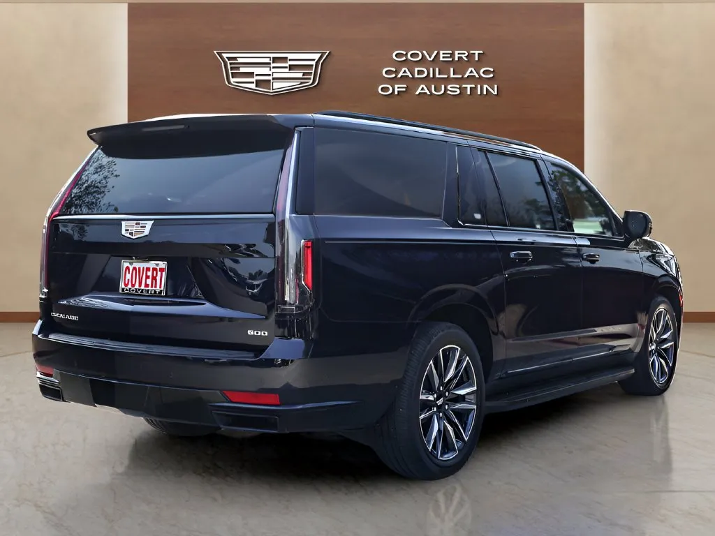 Cadillac Escalade ESV photo 4