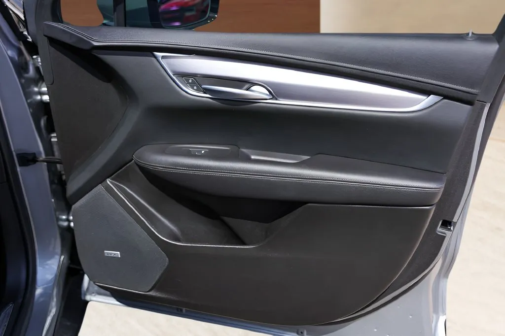 Cadillac XT5 photo 28
