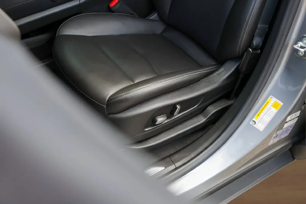 Cadillac XT5 photo 8