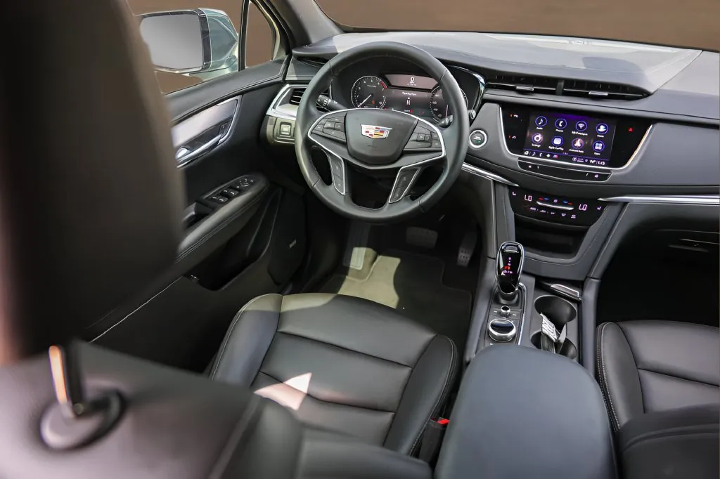 Cadillac XT5 photo 26