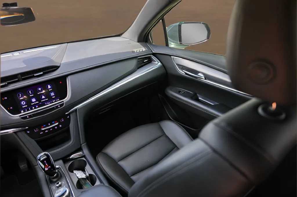 Cadillac XT5 photo 27