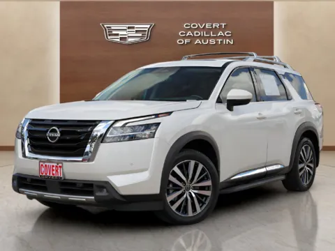 White 2022 Nissan Pathfinder Platinum for sale in Austin, TX