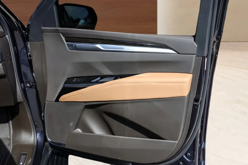 Cadillac Escalade photo 28