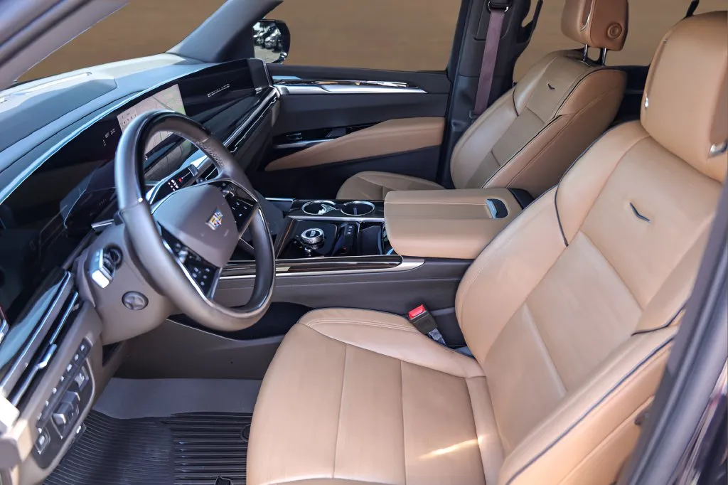 Cadillac Escalade photo 9