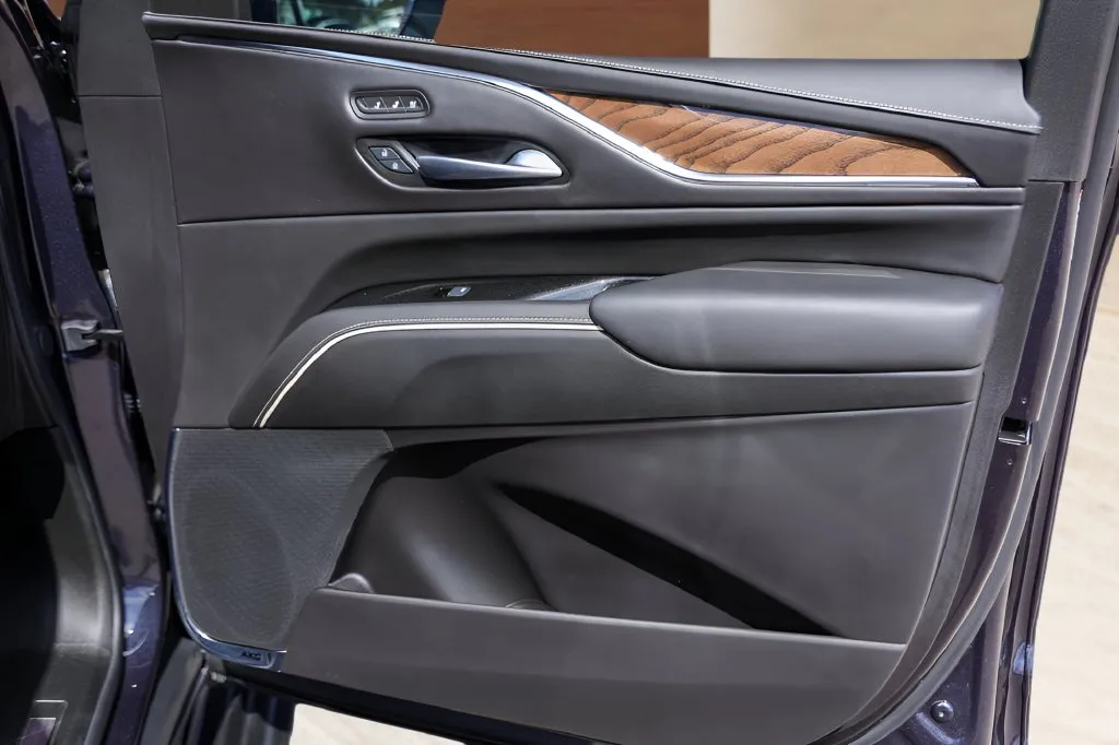 Cadillac Escalade photo 30