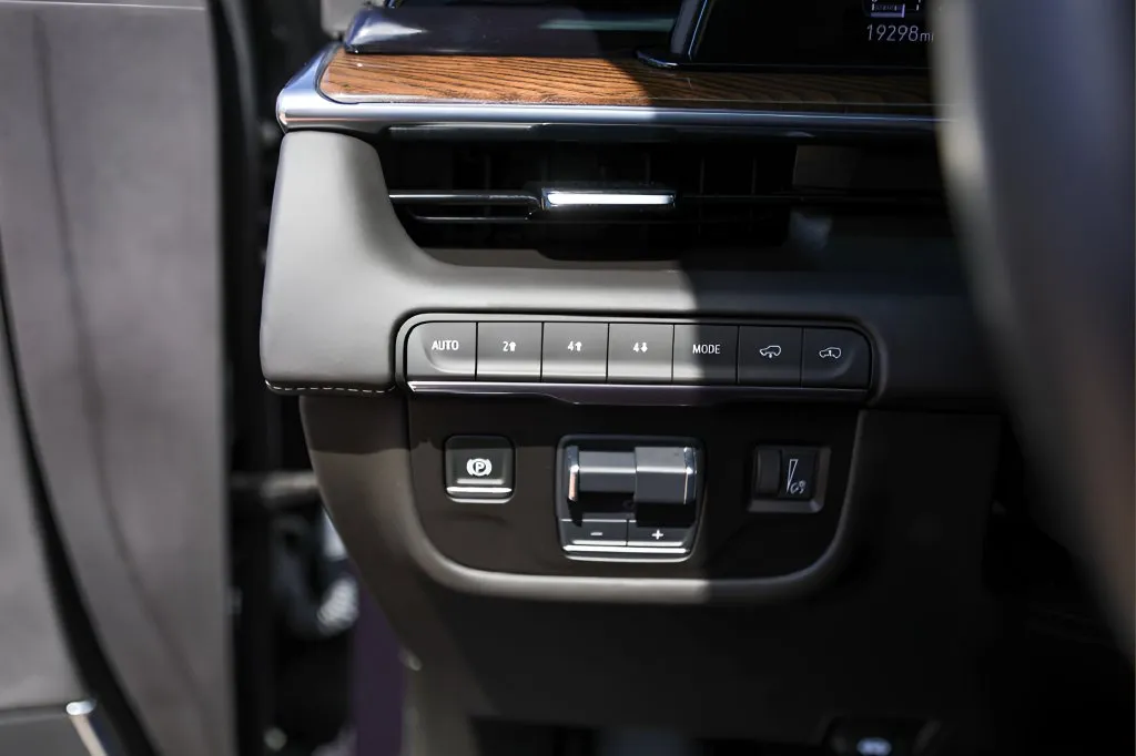 Cadillac Escalade photo 15