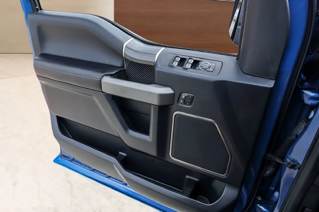 Ford F-150 photo 22